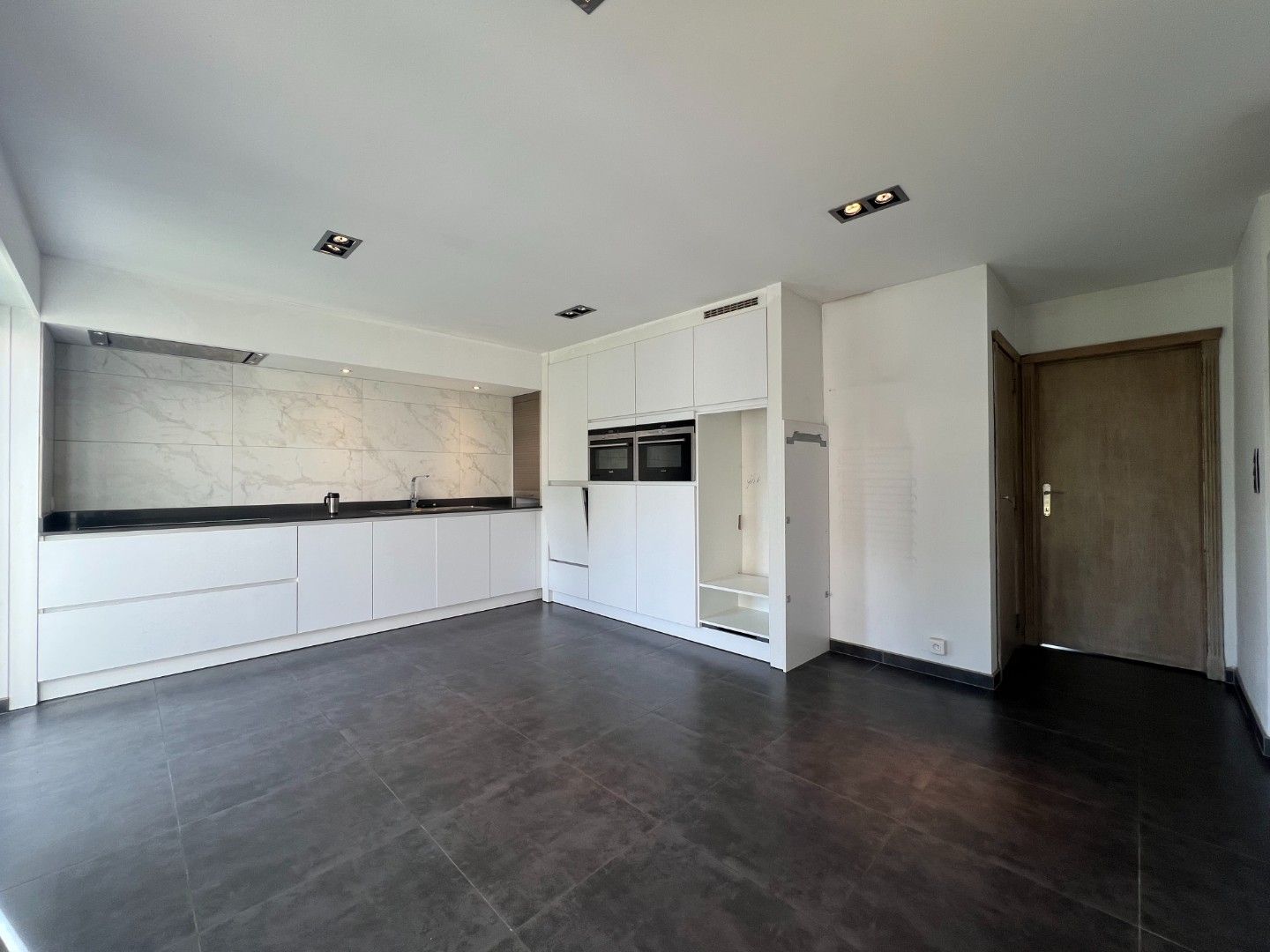 Halfopen woning op toplocatie in Landegem foto 10