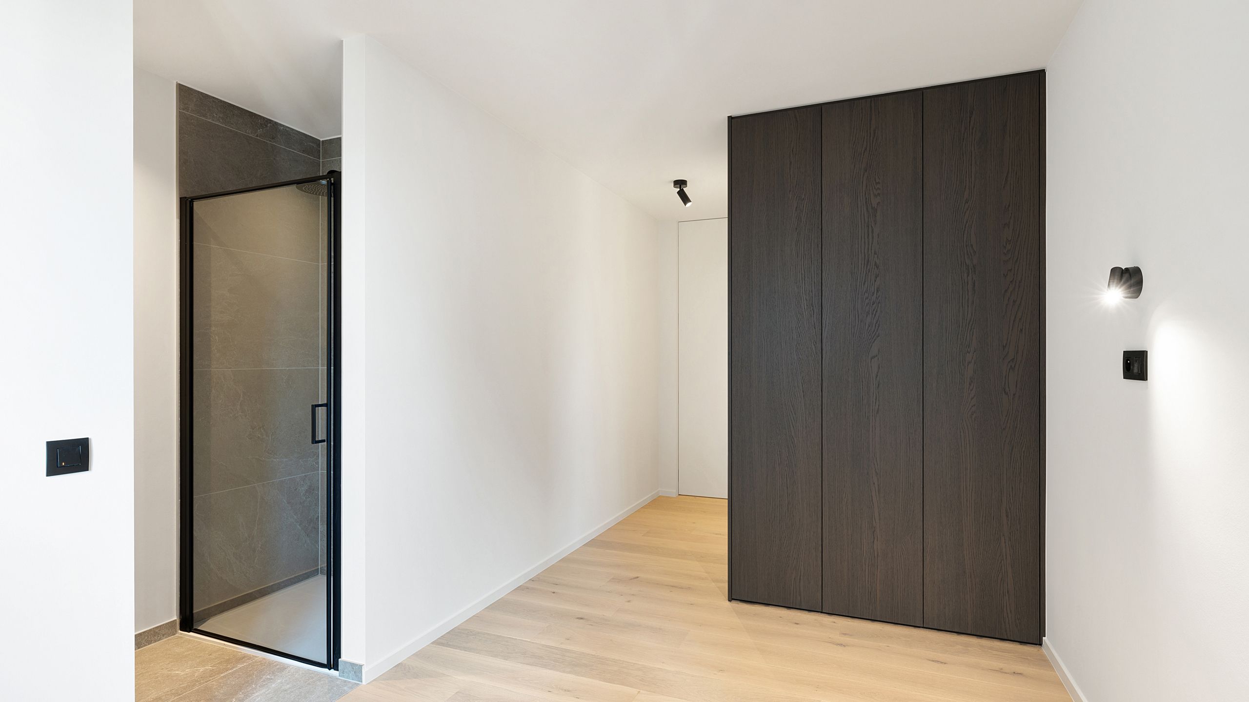 Exclusief high-end appartement in iconisch gebouw aan RBSC. foto 33