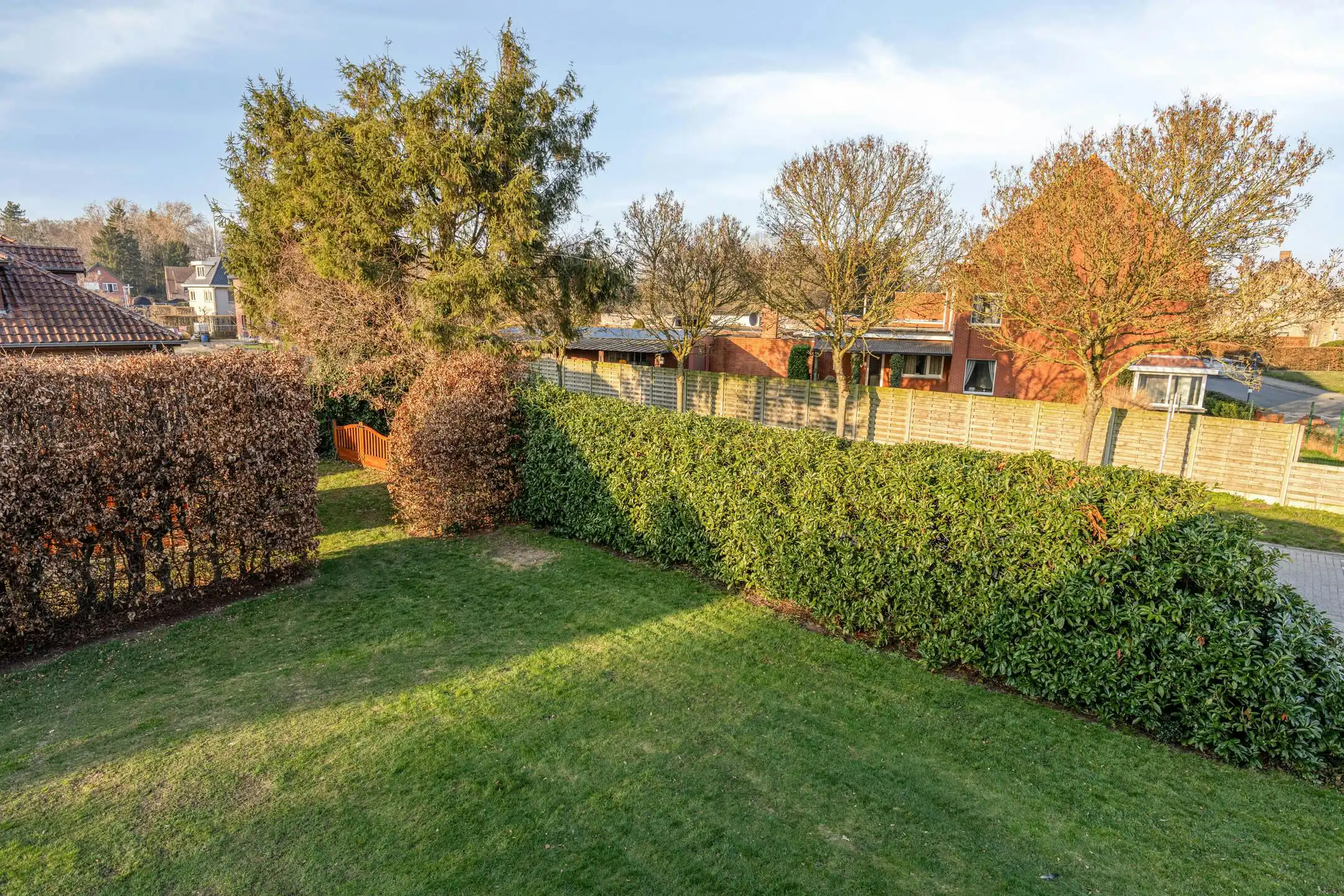 Perfect onderhouden vrijstaande woning te Essen foto 21