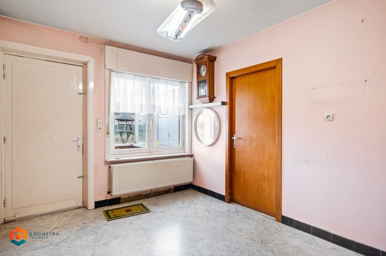 Te renoveren woning met 3 slpkrs en 2 garages in Berlaar-Heikant foto 11