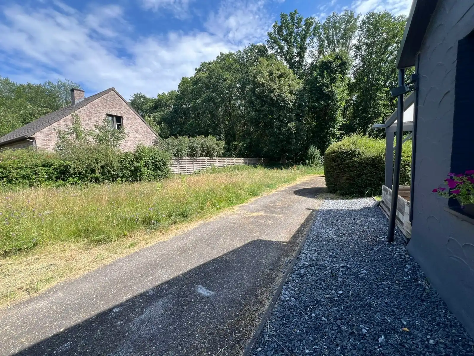 Instapklaar buitenverblijf met 1slpk op 1.497m² foto 19