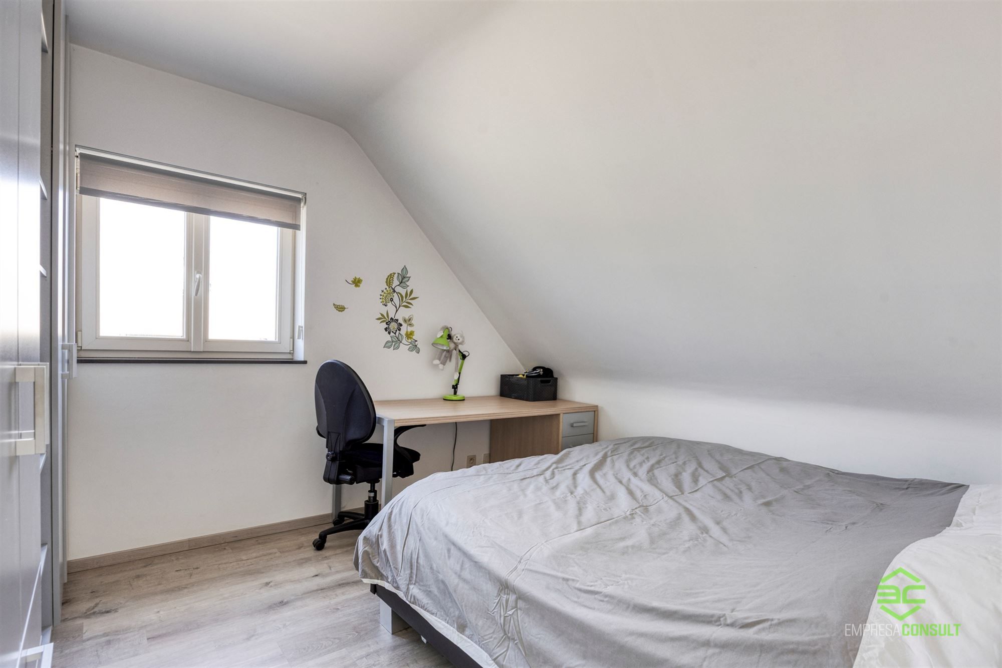 Instapklare woning met aparte garage en werkplaats van 150m² in Schulen! foto 21