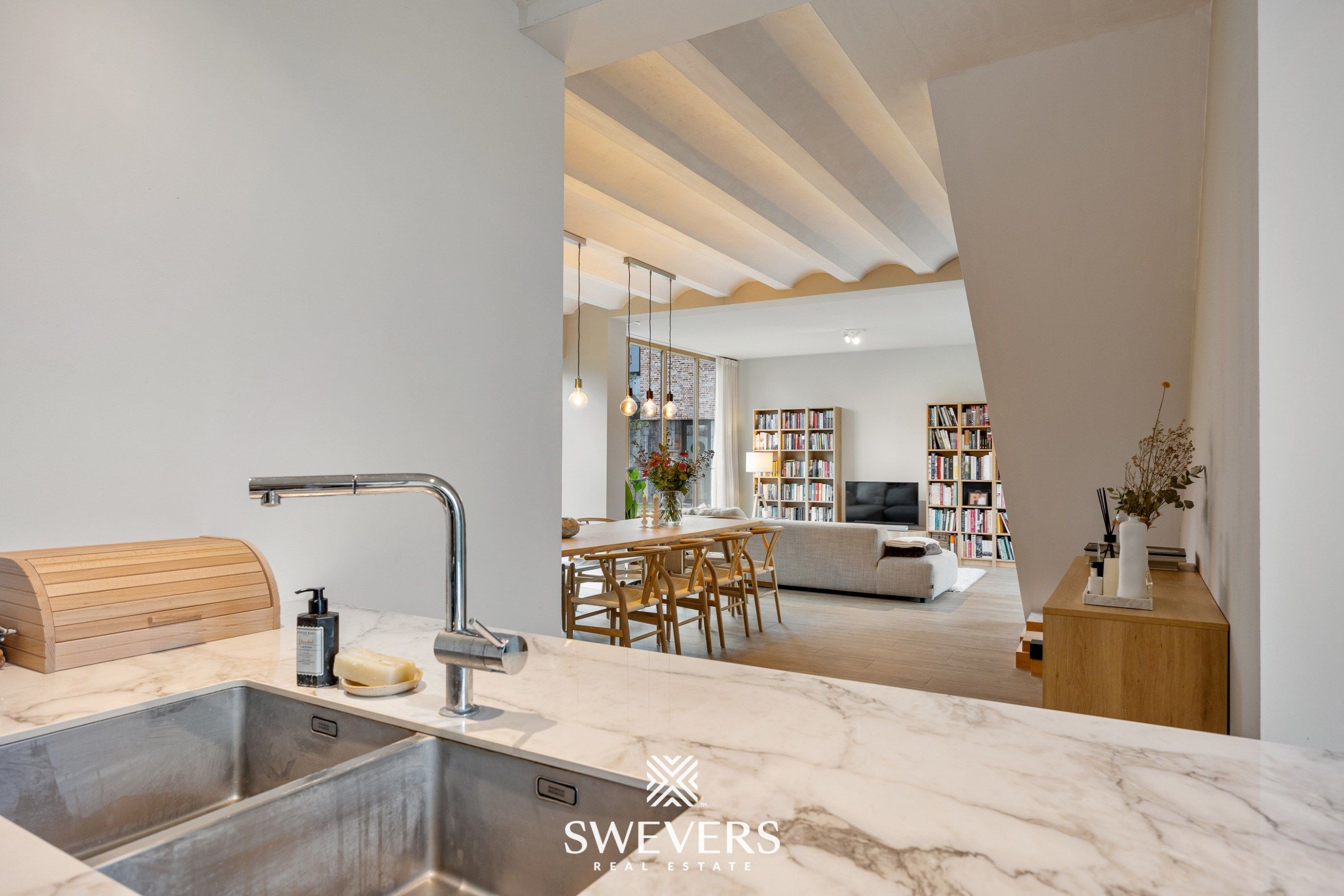 Comfort, luxe en energiezuinigheid in een recente woning te Kortessem foto 16