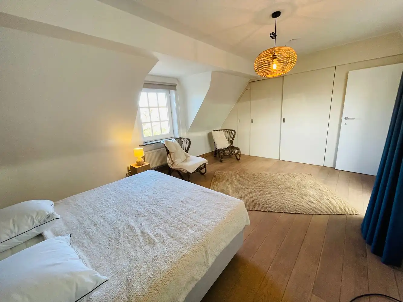 Brugge centrum, met zicht op Potterierei, Tot in de puntjes verzorgd energiezuinig woonhuis , 1 slaapkamer. foto 17