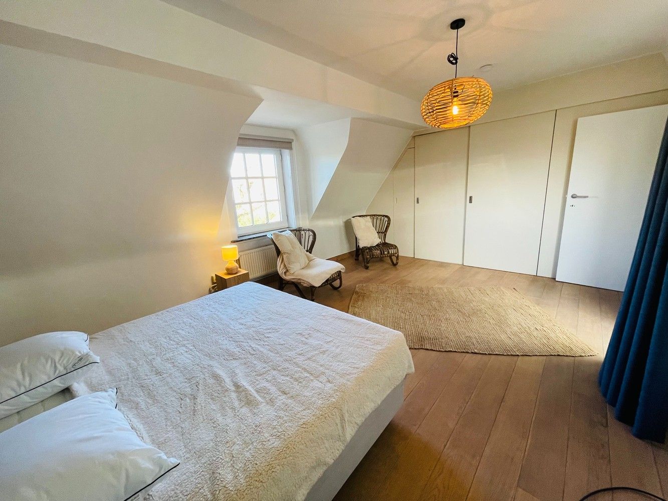 Brugge centrum, met zicht op Potterierei, Tot in de puntjes verzorgd energiezuinig woonhuis , 1 slaapkamer. foto 17