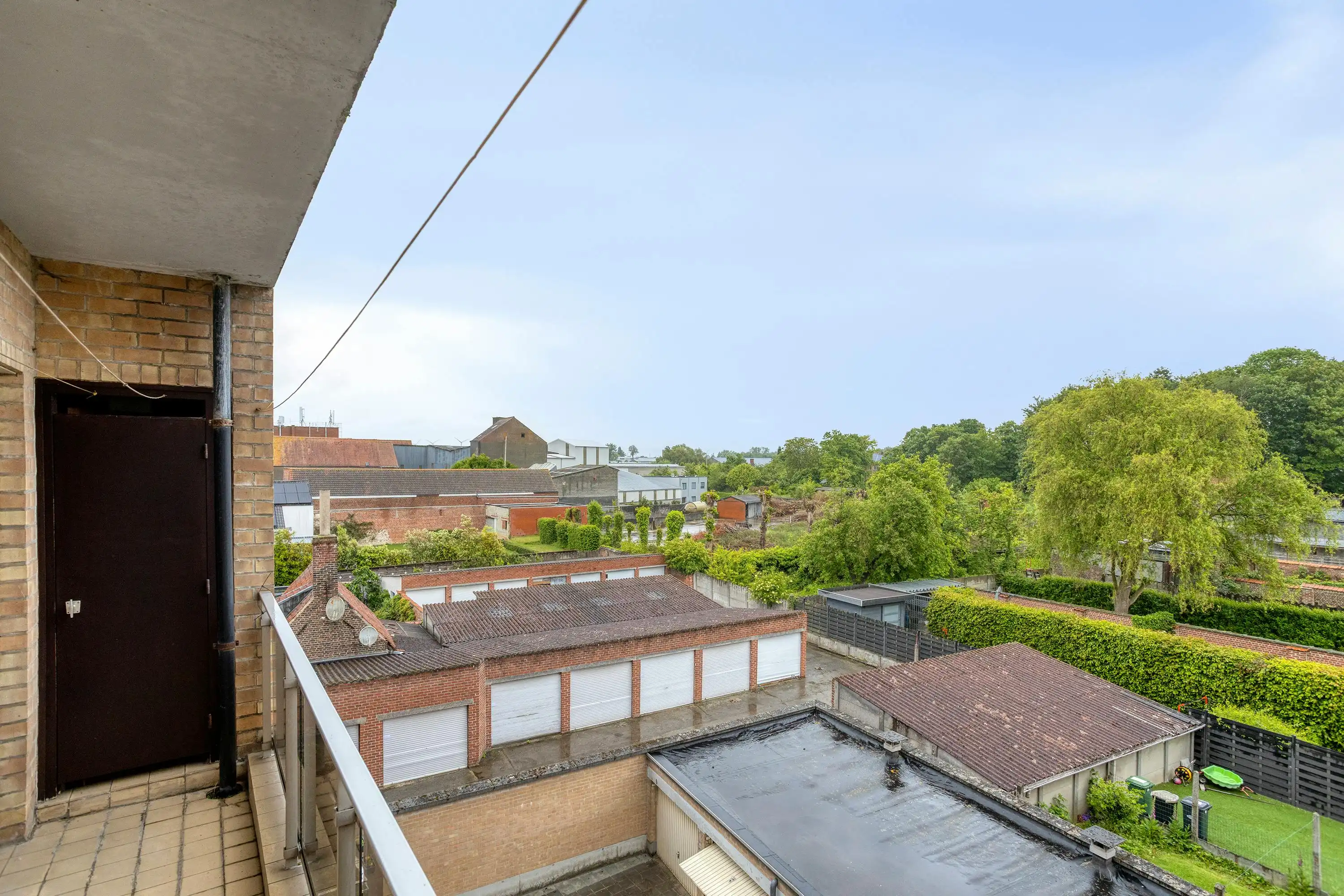 Appartement met vier kamers en garage te koop in Ieper foto 16