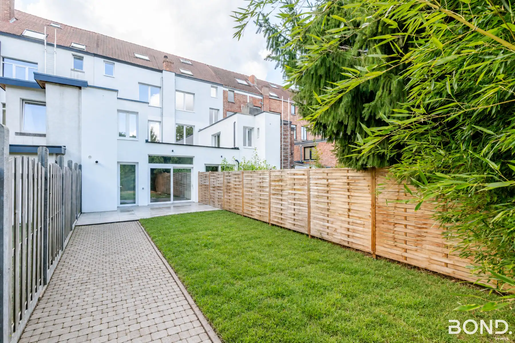Herenwoning met 6 slaapkamers foto 3