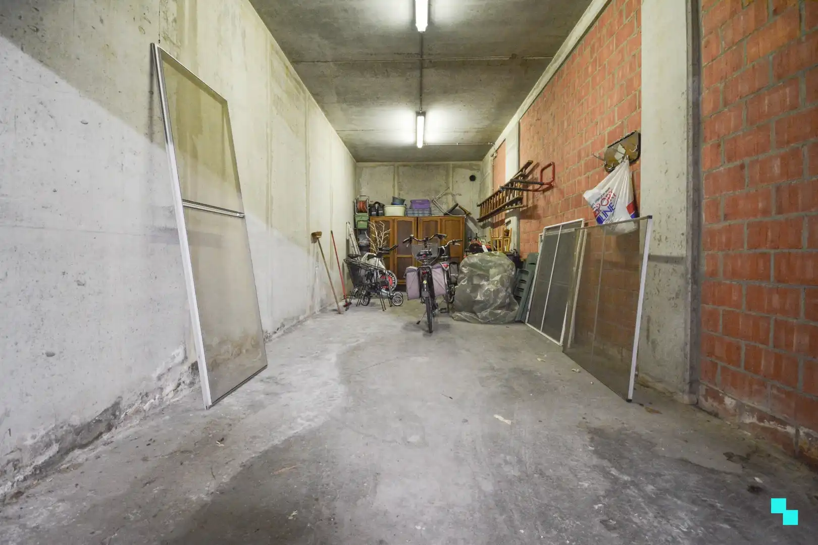 3-slaapkamer hoekappartement langs het water te Roeselare foto 18