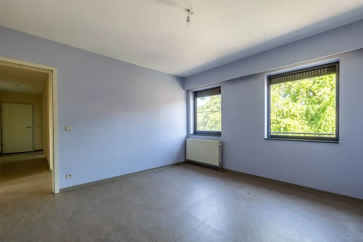 Appartement met twee slaapkamer en terras nabij centrum foto 11