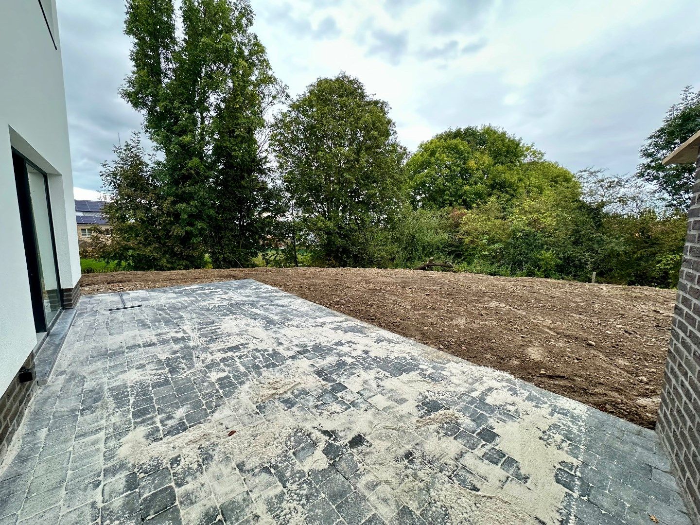 Nieuwbouw woning met tuin, terras en 3 slaapkamers in Tongeren foto 9