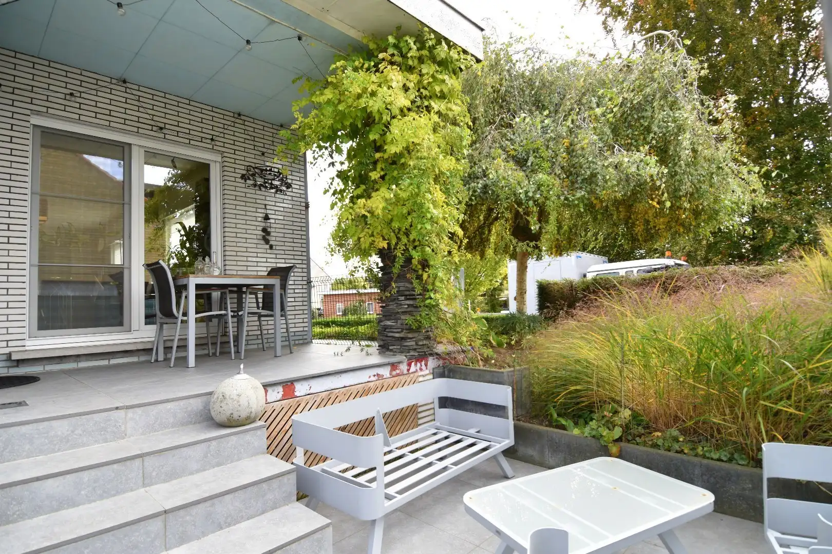 Charmante woning met 3 slaapkamers, dubbele garage en tuin te koop in Wevelgem foto 15