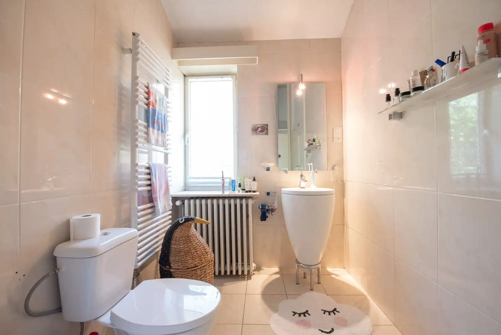 TE KOOP: Ruime architectenwoning in residentiële wijk 'De Piste'. Rustig, groen en zeer bereikbaar op een perceel van maar liefst 1800m²!  foto 15