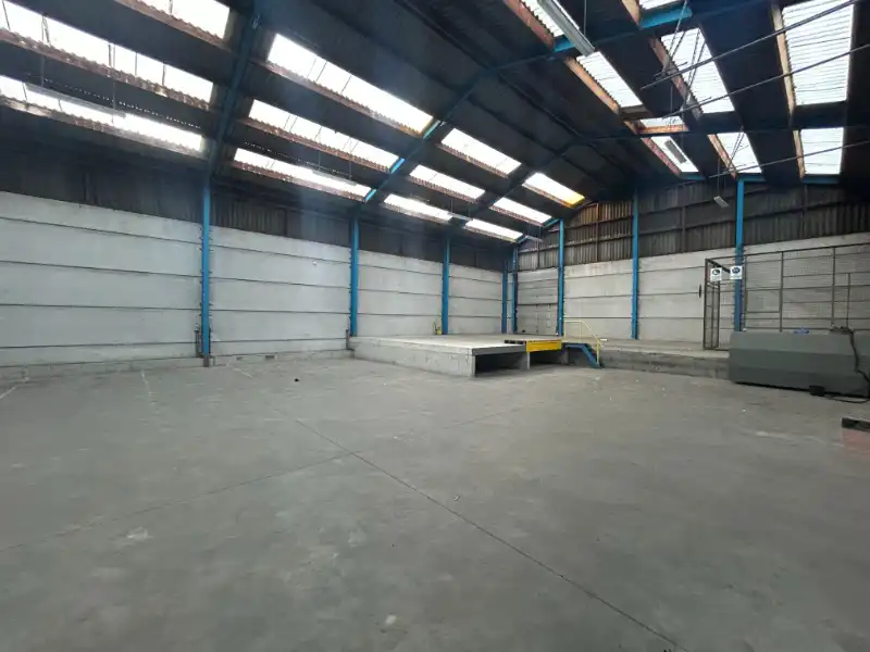 Ruime werkplaats / atelier met kantoren op topligging nabij UZ Gent foto 10