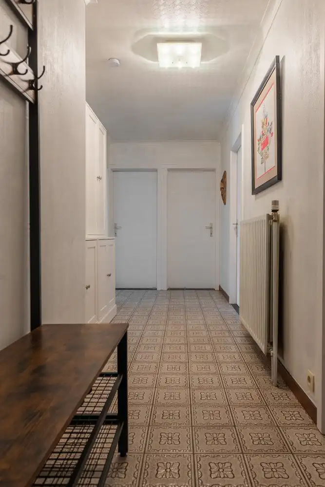 Ruime en uitstekend onderhouden gezinswoning met prachtige tuin en inpandige garage op een perceel van 1.490 m² foto 10