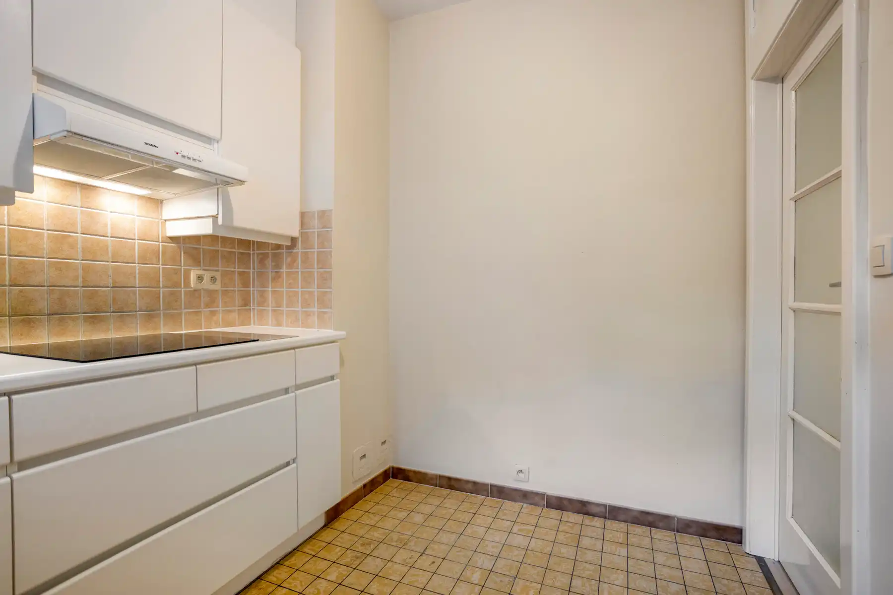 1-slaapkamer appartement met terrasje en kelderberging foto 8