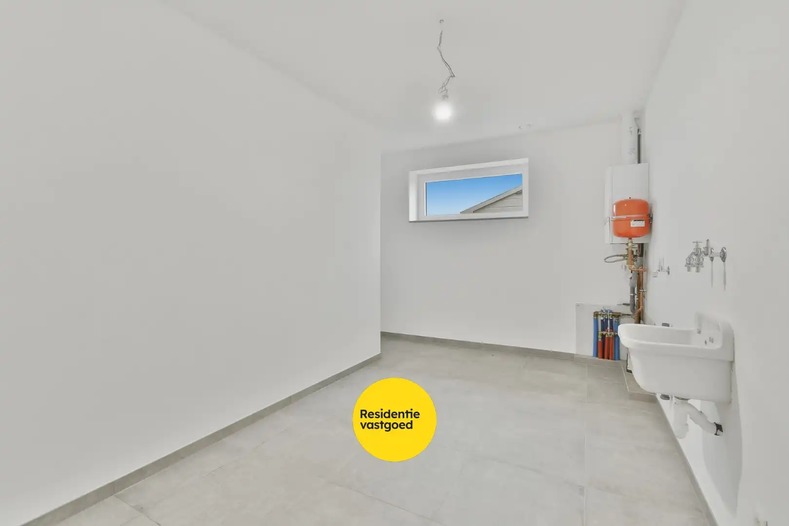 Halfopen woning met 3 slaapkamers te huur in Aartrijke foto 9