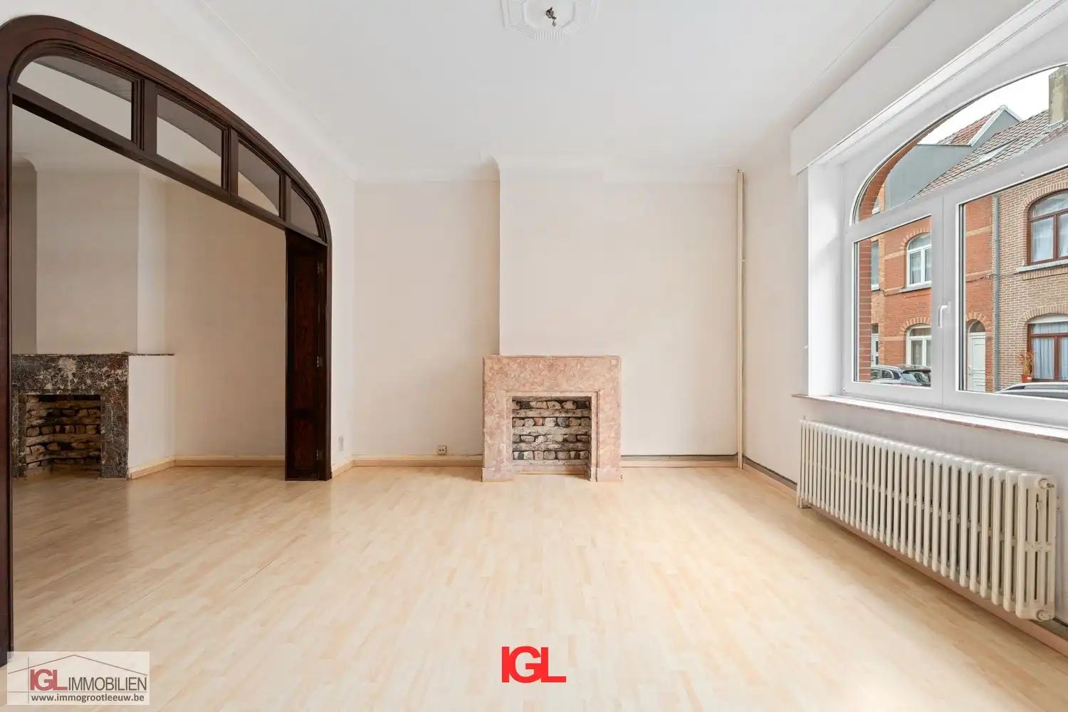 Karaktervolle ééngezinswoning met 4 slaapkamers en mooie tuin in het centrum van Ruisbroek foto 3