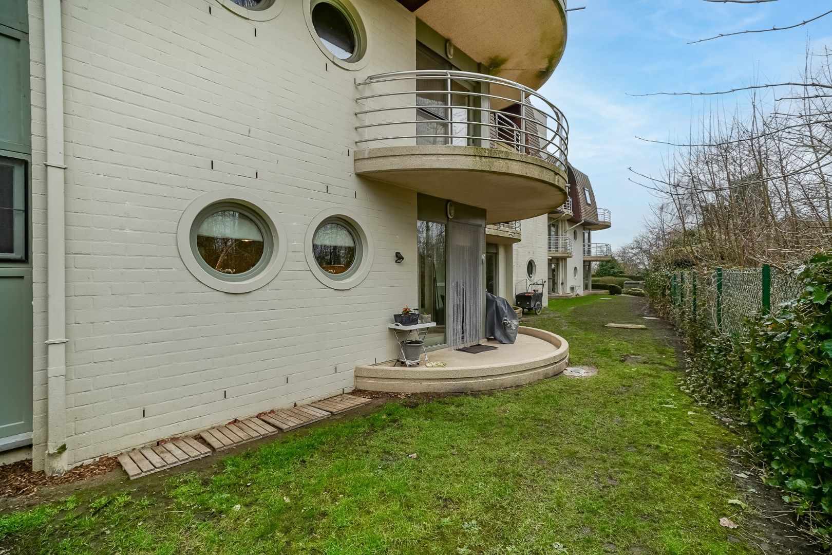 Mooi vernieuwd en instapklaar gelijkvloers appartement  te Bredene foto 10