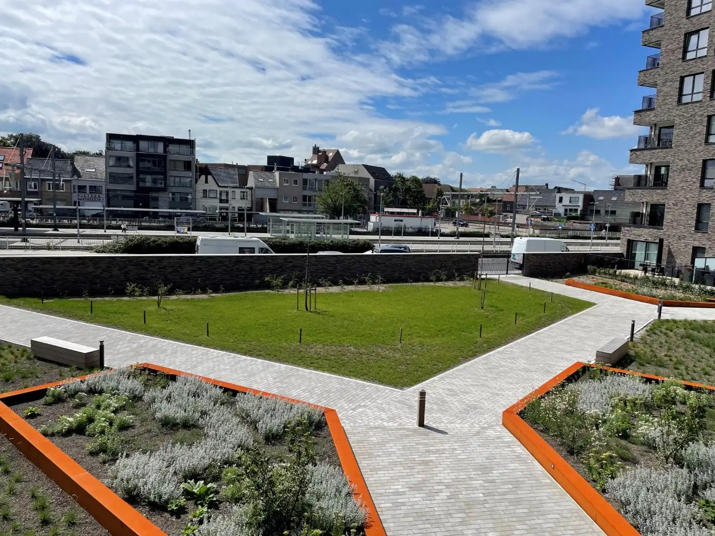 Appartement met 2 slpk en garage foto 4