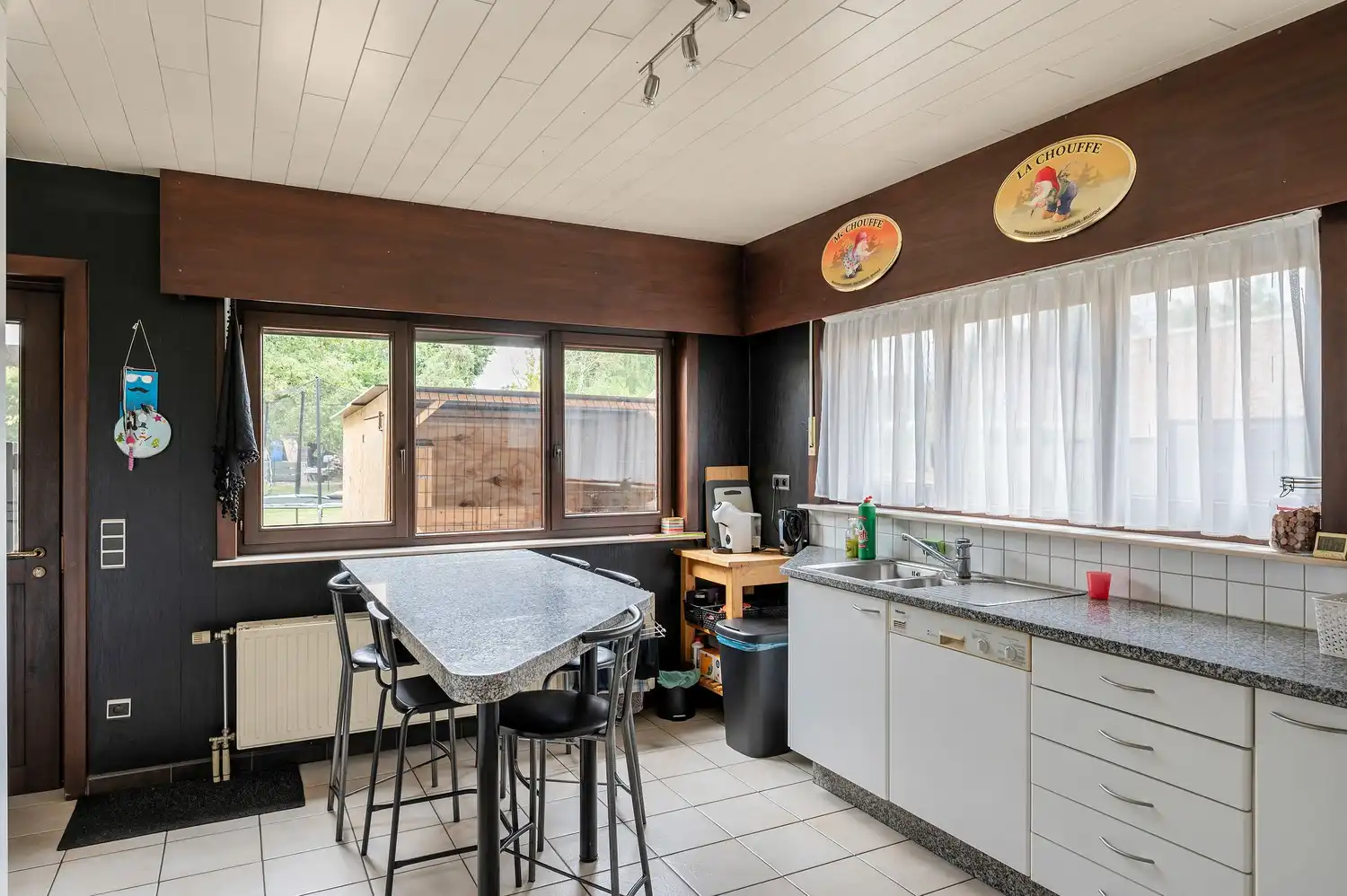 TE KOOP | Ruime halfopen bebouwing met tuin in Booischot. foto 9