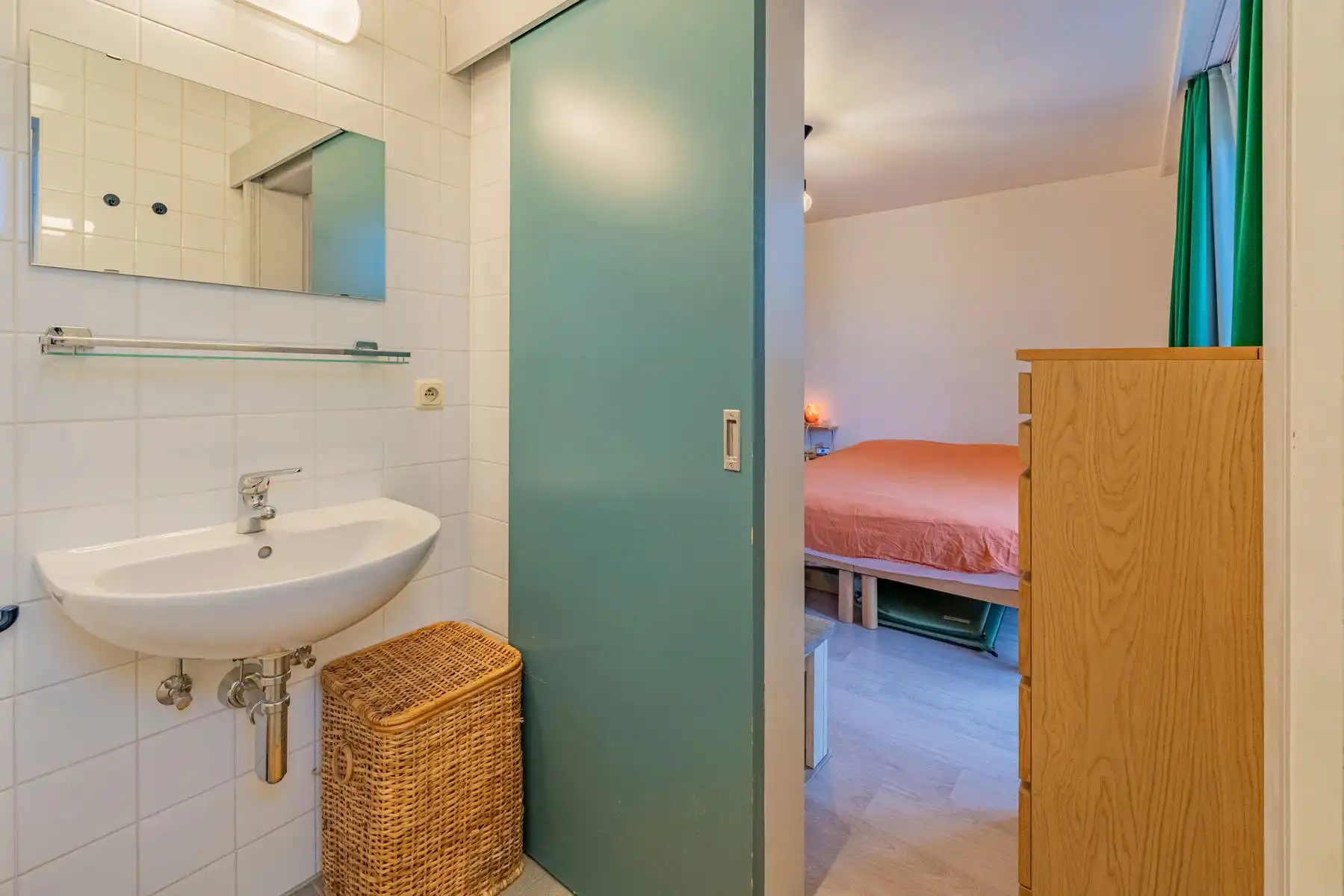 Instapklaar appartement op strategische ligging - ZWIJNAARDE foto 11