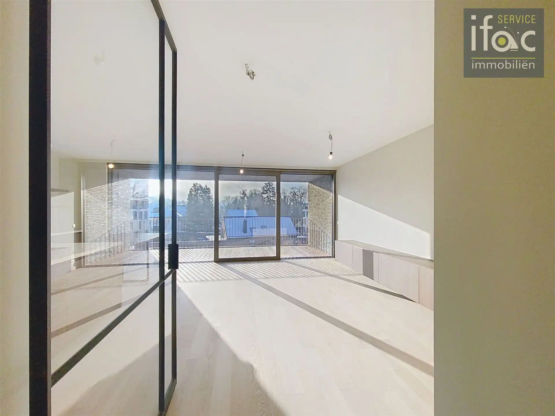 Luxe appartement met ruim terras en 2 autostaanplaatsen op de prestigieuze Panquin site naast het Park van Tervuren foto 7