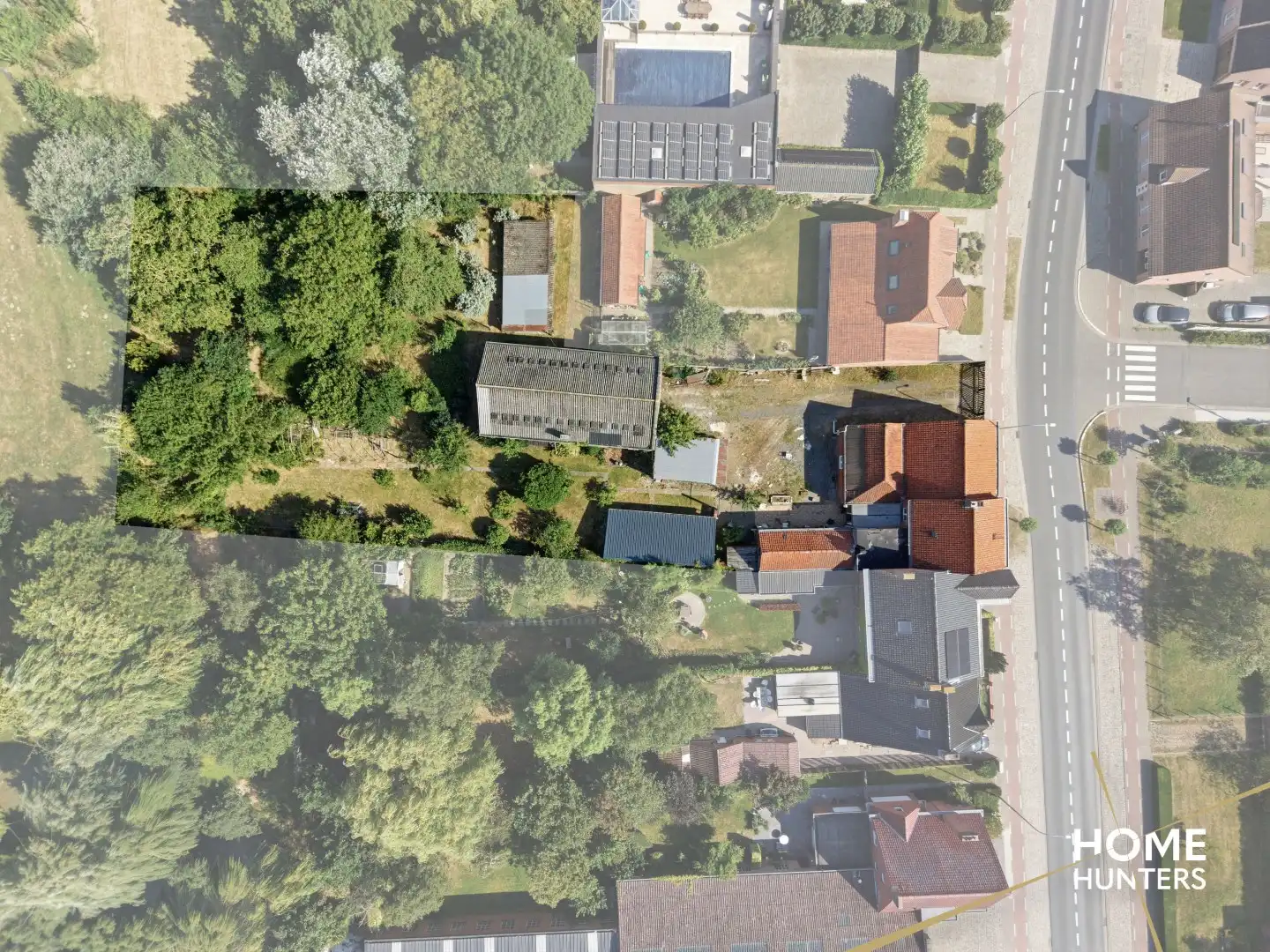 Veelzijdige eigendom met te renoveren woning en twee ruime loodsen in Langemark foto 30