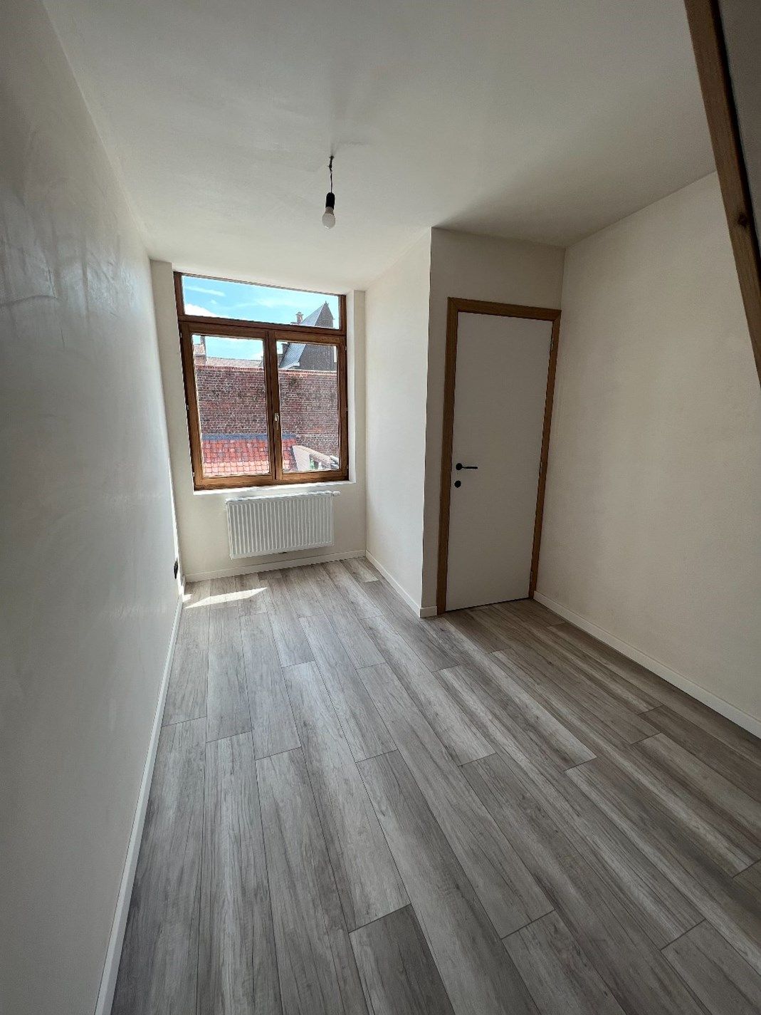 GERENOVEERDE STADSWONING MET 3 SLAAPKAMERS IN CENTRUM IEPER foto 15