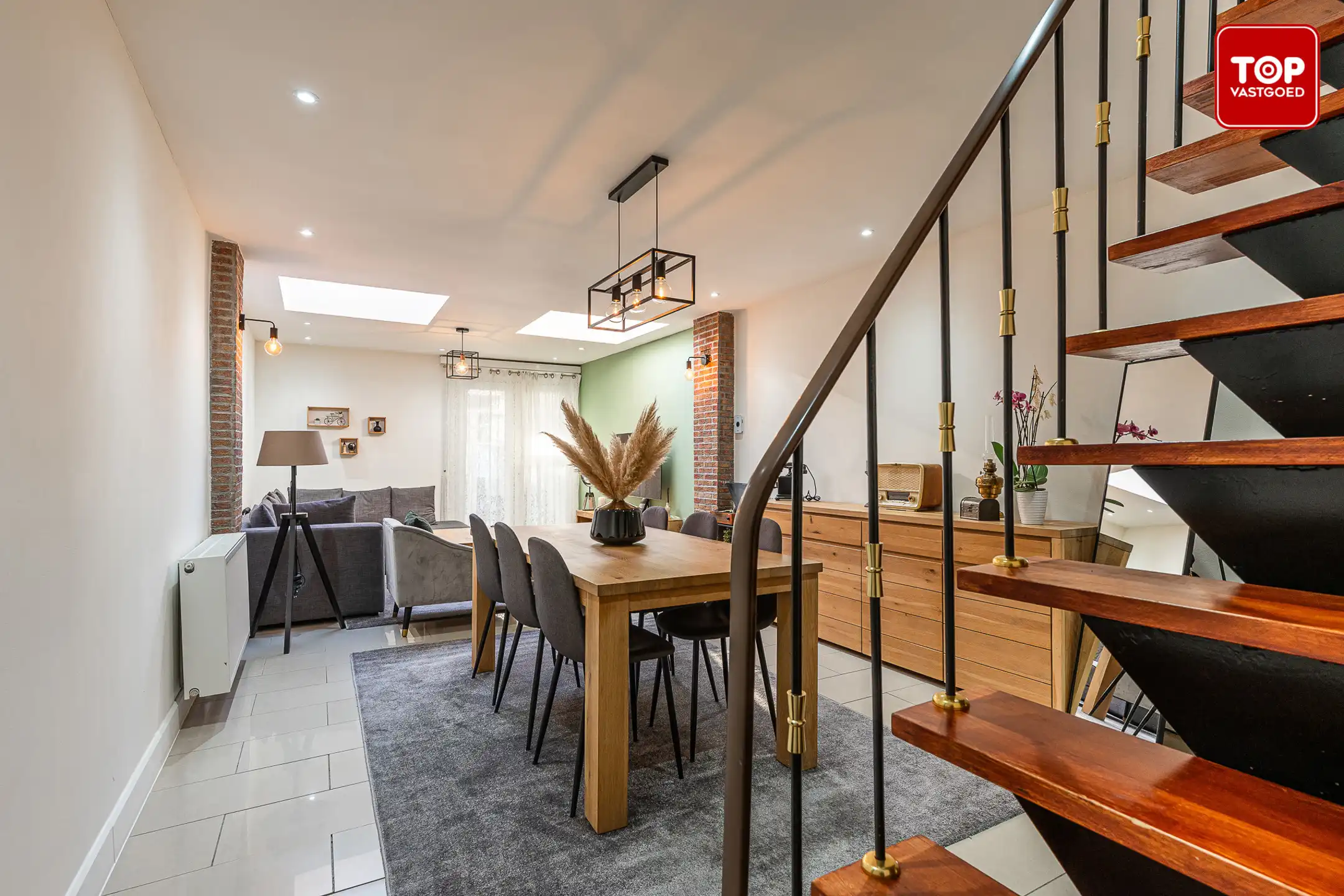 Ruime woning met 4 slaapkamers in de Gentse Rabotwijk foto 4