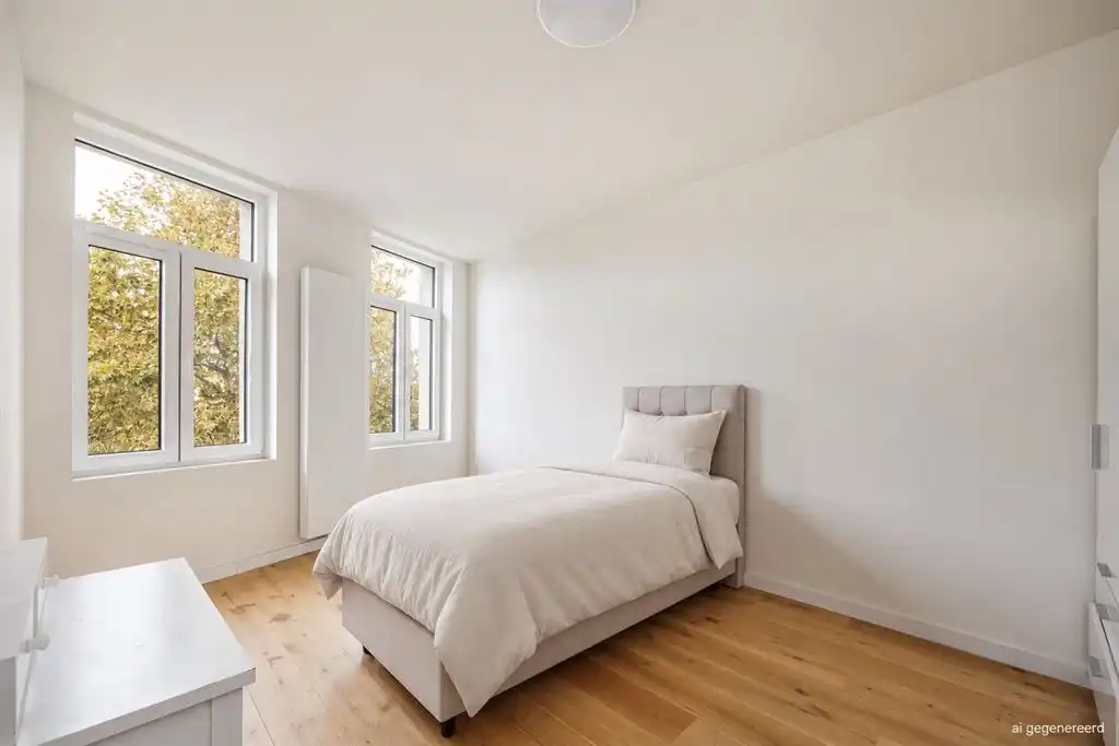 Kwalitatief gerenoveerd huis met 6 SLK foto 19