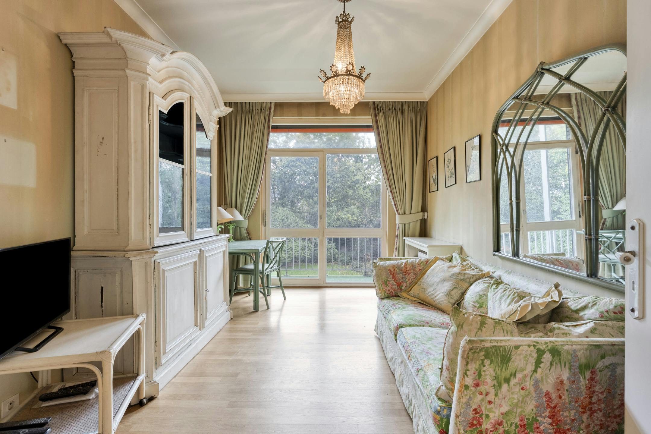 Appartement met twee slaapkamers en terras te koop in Antwerpen foto 7