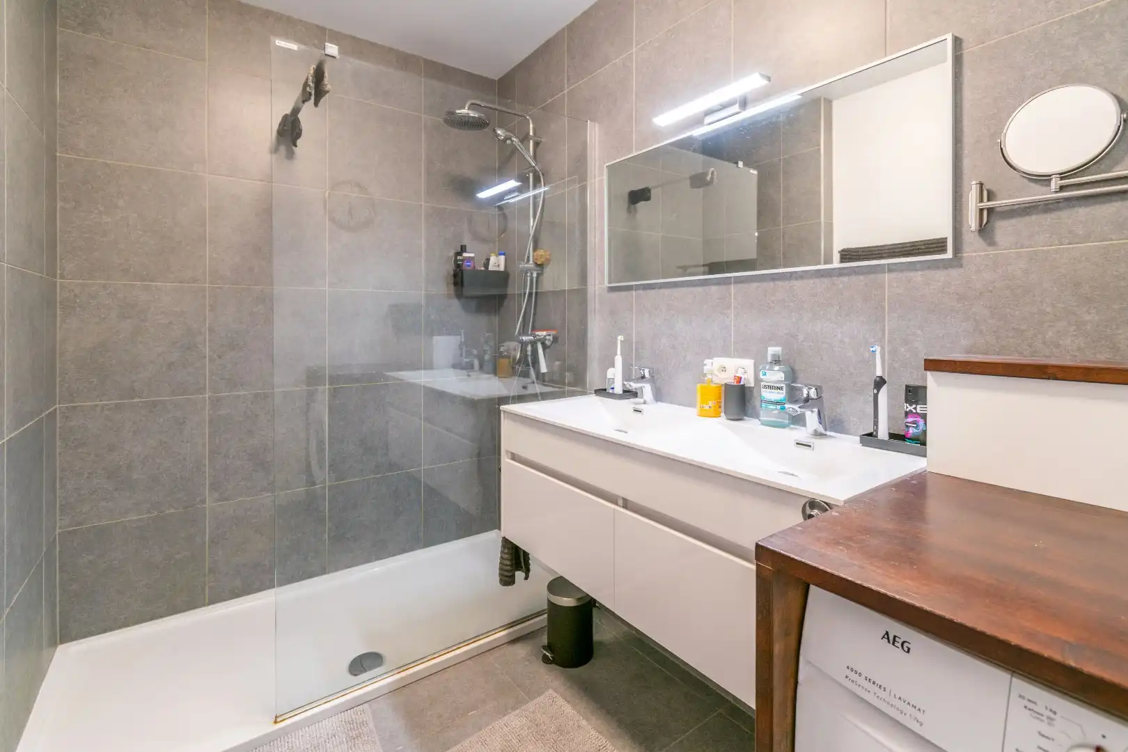 Een ruim en perfect onderhouden appartement! foto 20