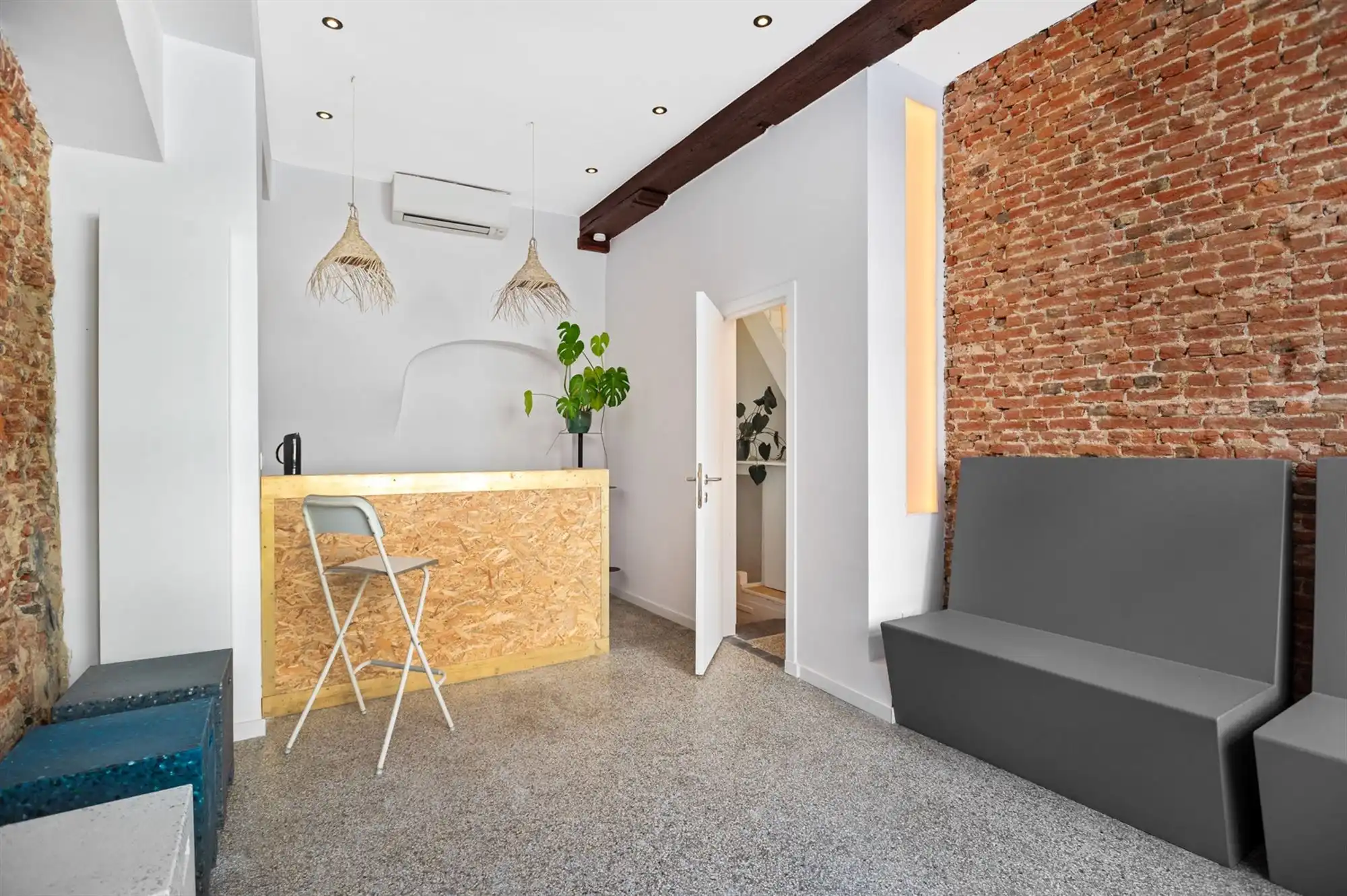 Instapklare woning met 2 slaapkamers en polyvalente ruimte. foto 5