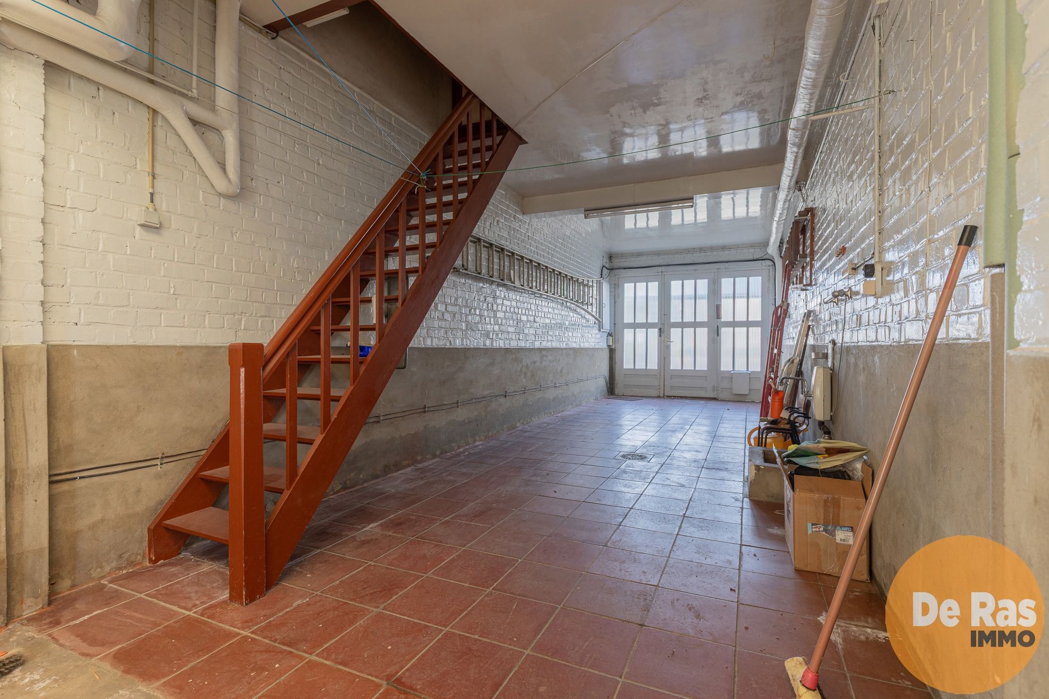 RESSEGEM - Stevige gezinswoning met 3 slpks, tuin en garage foto 23