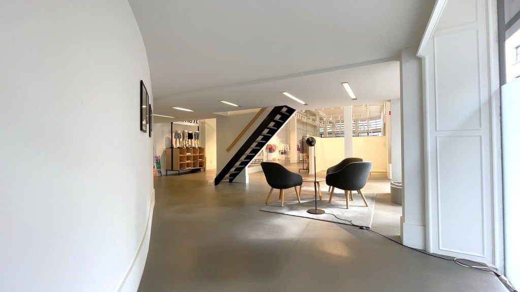 Prachtig kantoor/showroom te huur in hartje Antwerpen foto 10