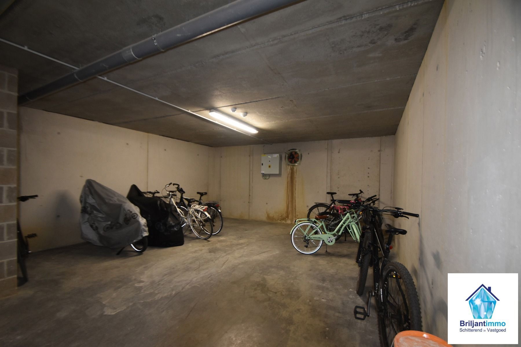 Energiezuinig gelijkvloers appartement met 3 slpkmrs & tuin foto 15