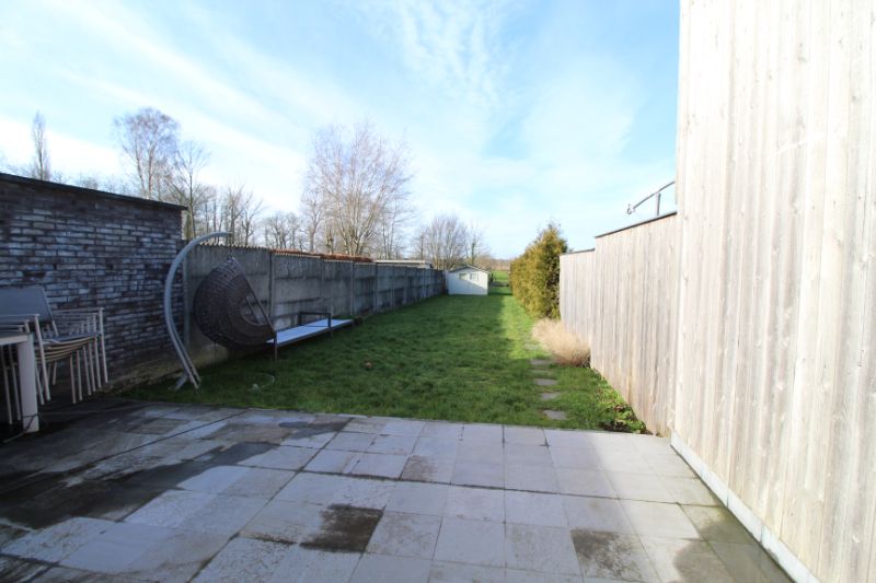 Gezellige woning met ruime tuin te huur in Dadizele foto 5
