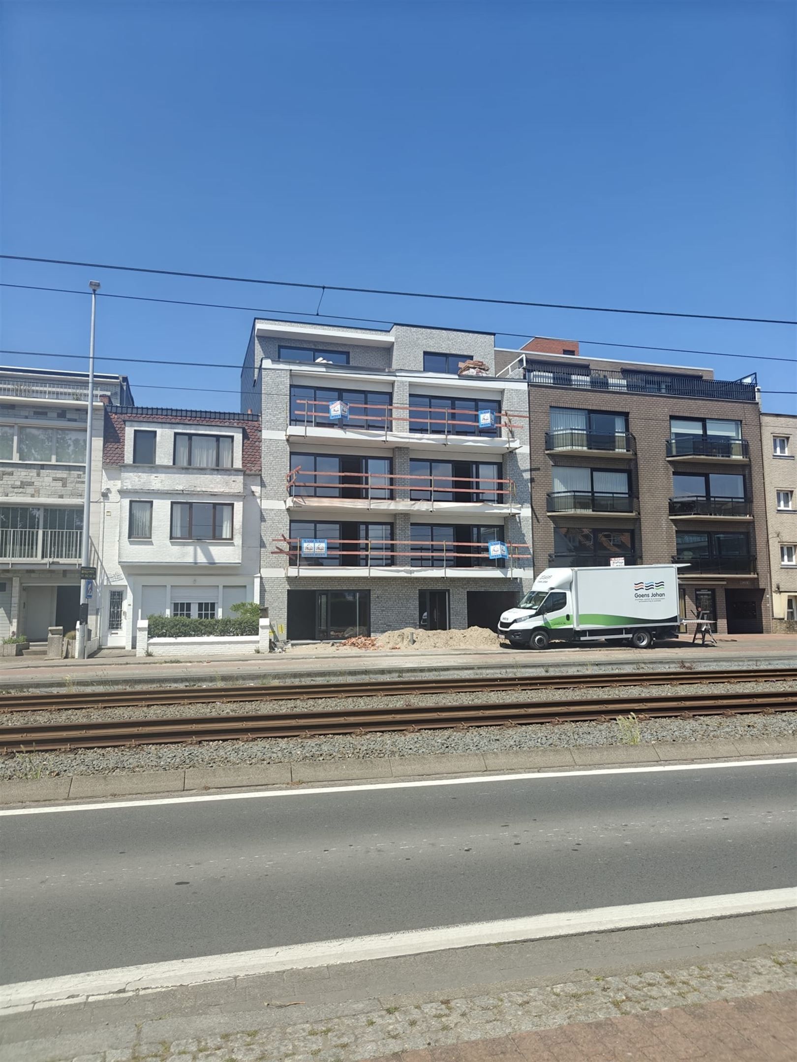 appartement foto {{pictureIndex}}