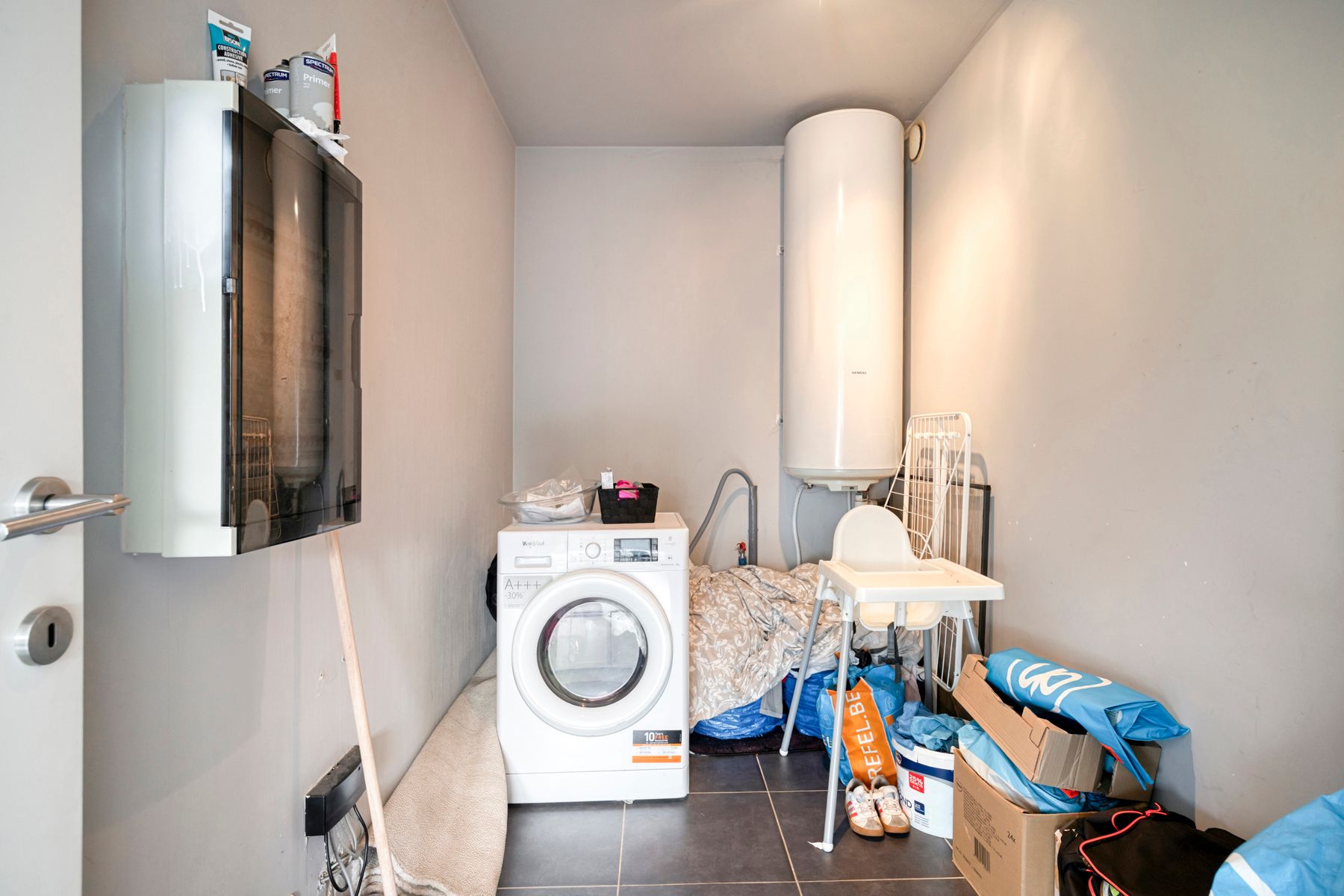 Ruim appartement met 2 slaapkamers, terras en parking  foto 8