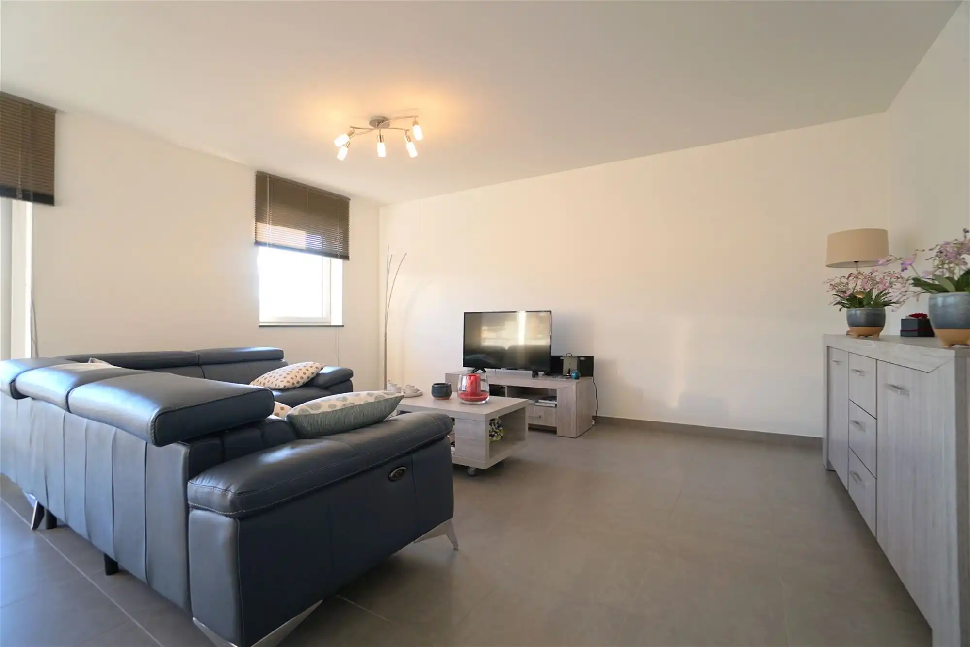 Appartement met twee slaapkamers in een rustige en mooie residentie foto 5