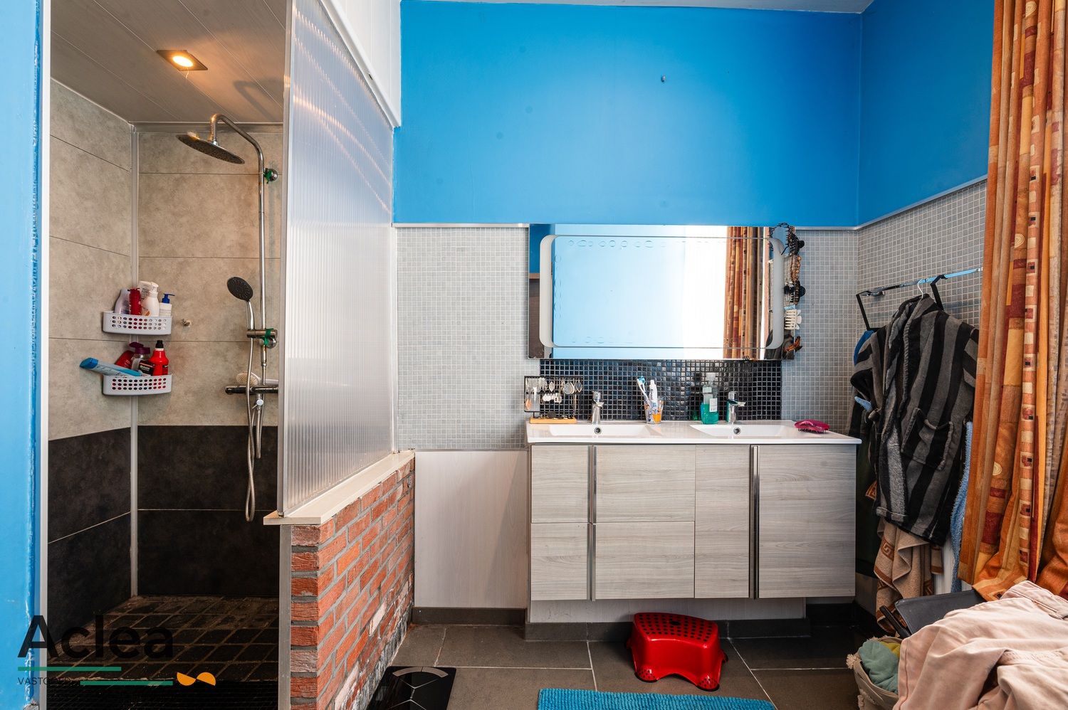 Te renoveren woning foto 5