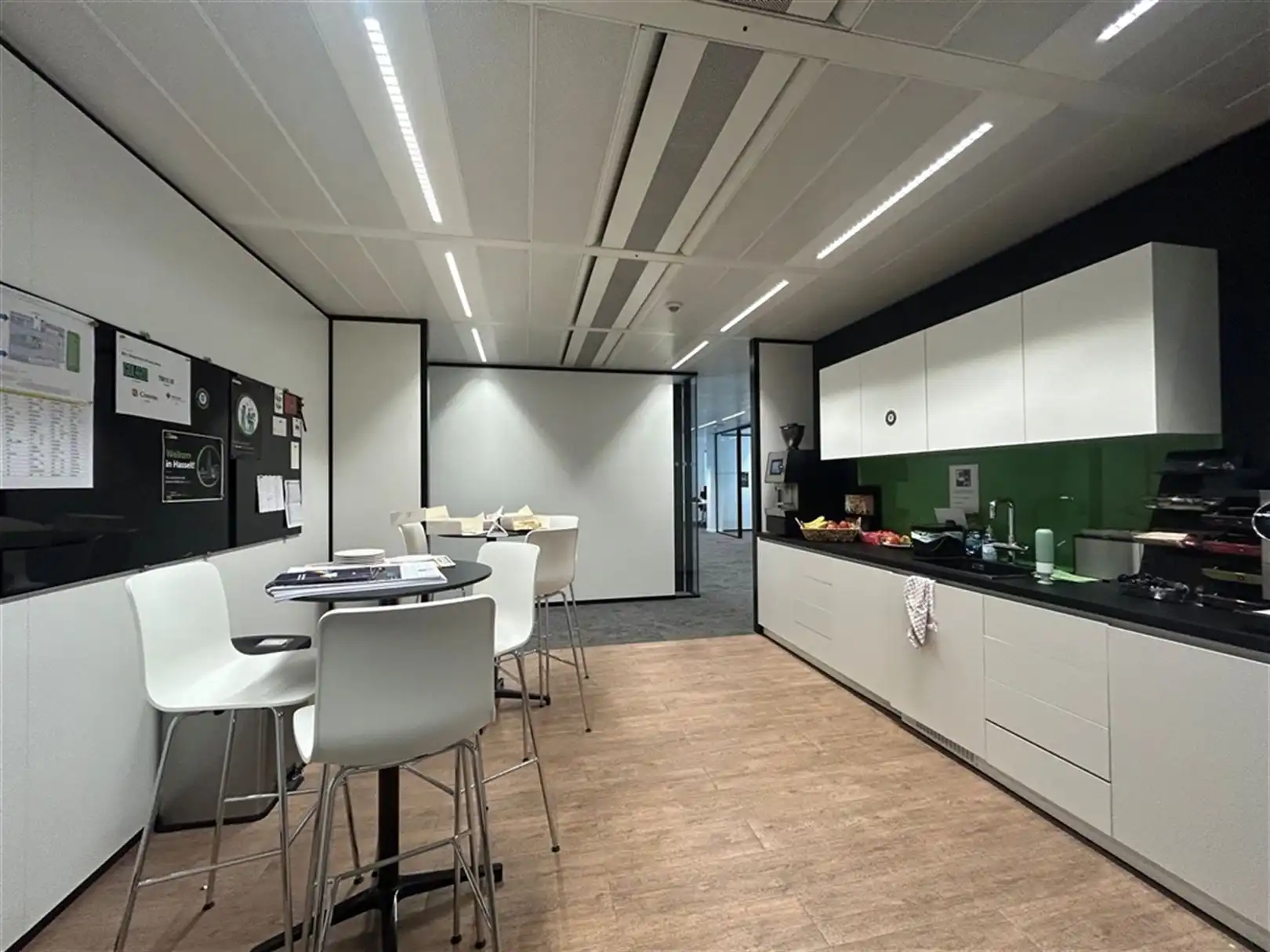 Gouverneur Roppesingel 13, Hasselt foto 15