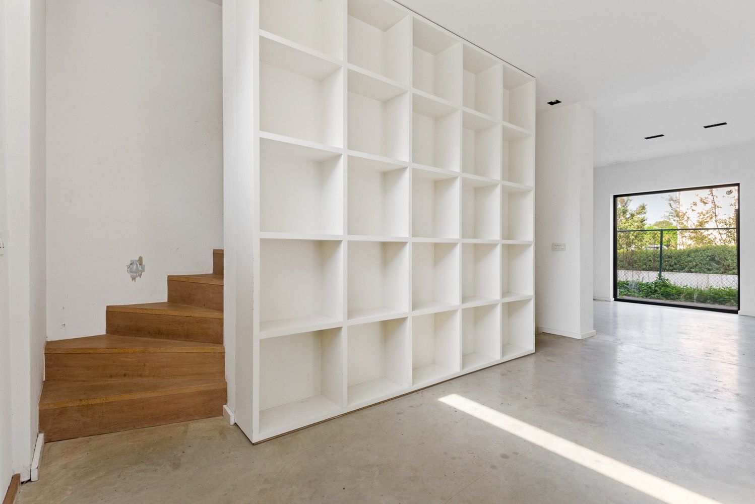 Vrijstaande en gemoderniseerde woning foto 9