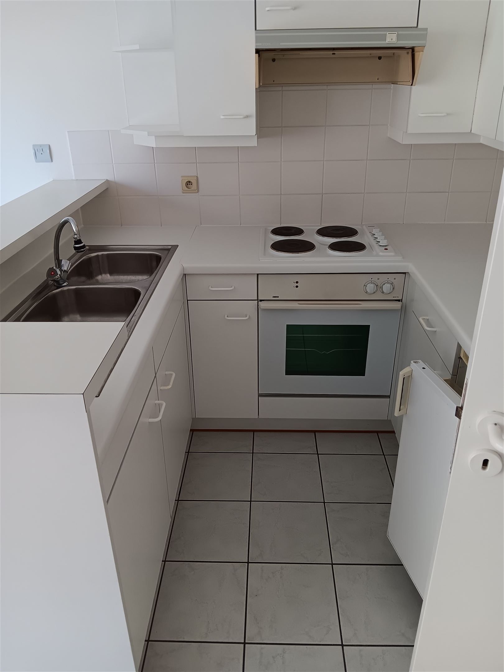 Appartement inclusief binnen parking foto 3