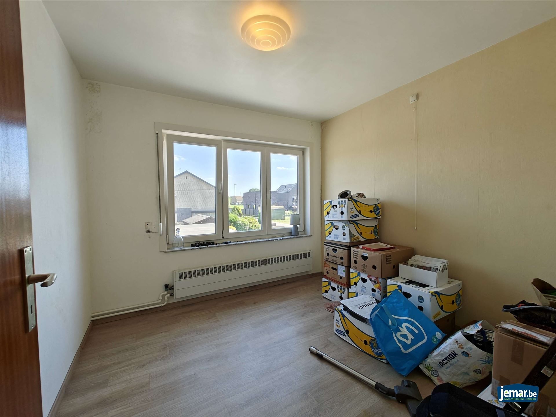 Instapklare woning met 3 slaapkamers in het hartje van Meeswijk  foto 14