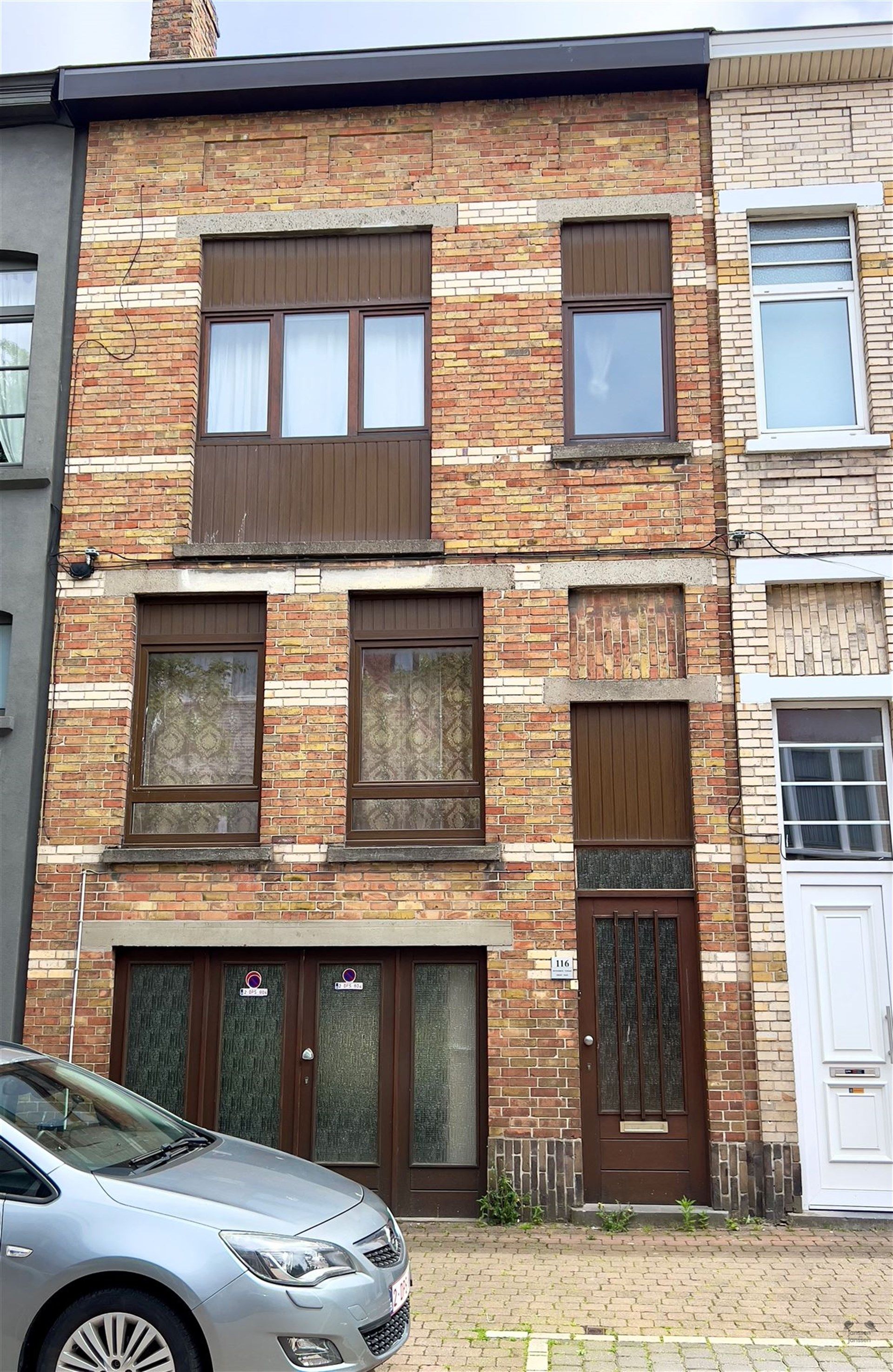 Ruime 4-Slaapkamer Woning in Oostende, 176m² foto 2