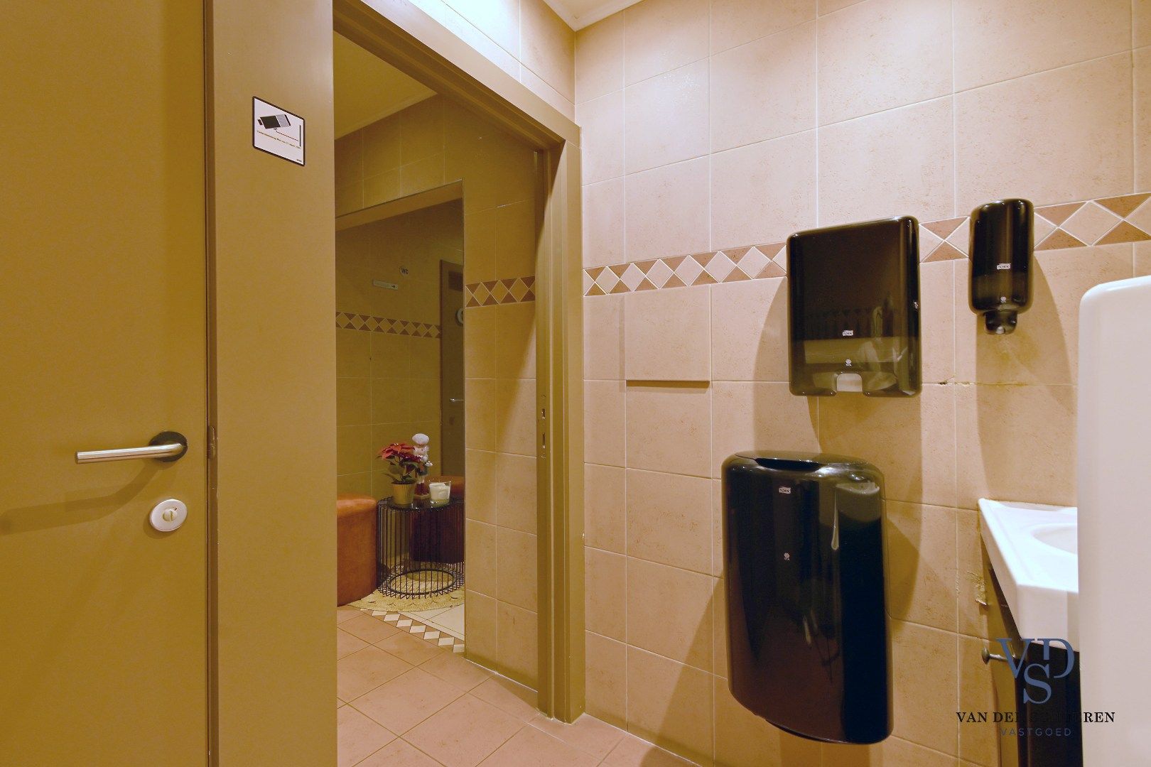 Multi-functionele eigendom op topligging. foto 14