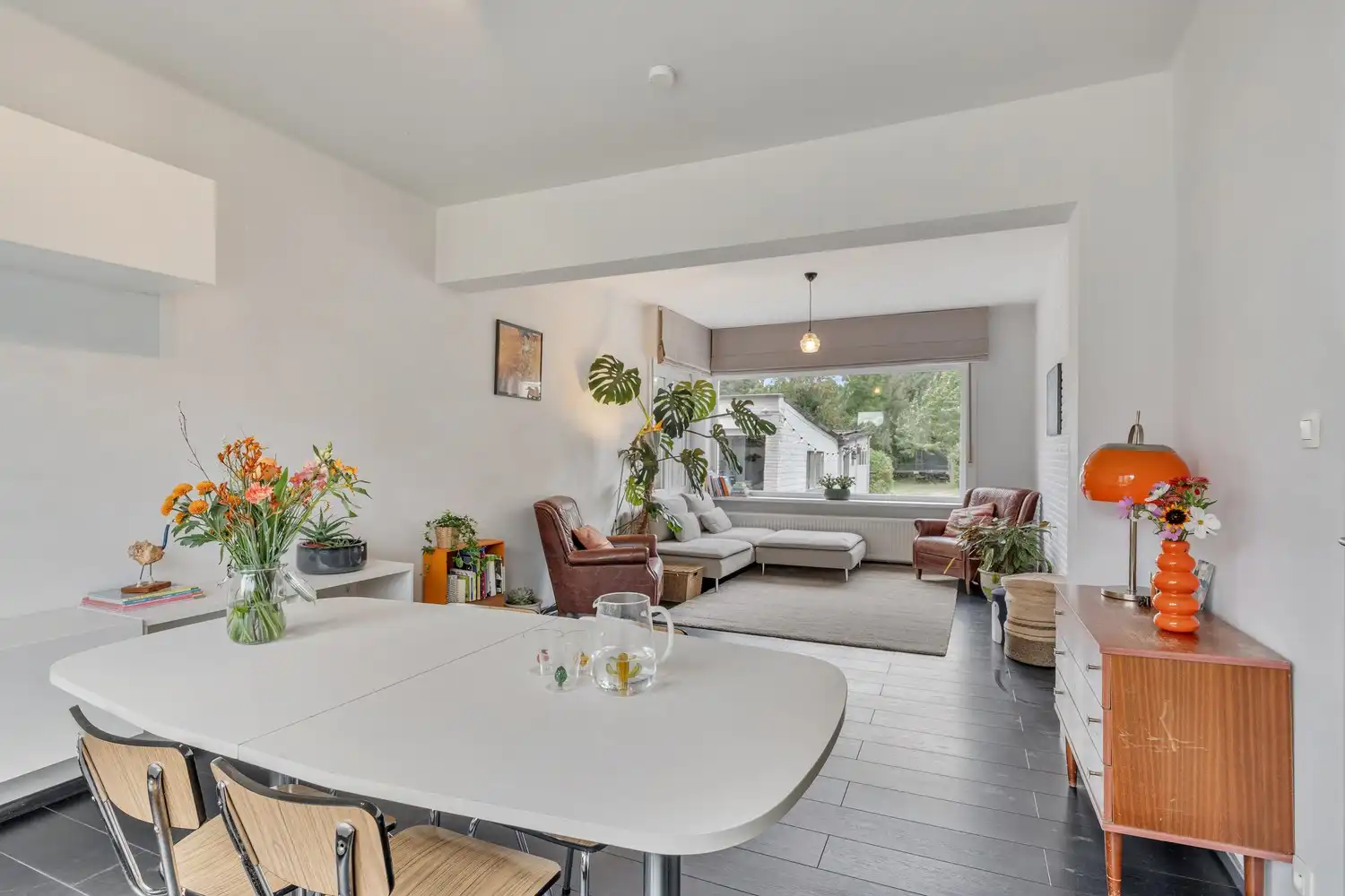 Goed gelegen, vrijstaande en lichtrijke woning met een oprit met een garage, 3 slaapkamers en een diepe tuin te Wilsele! foto 4