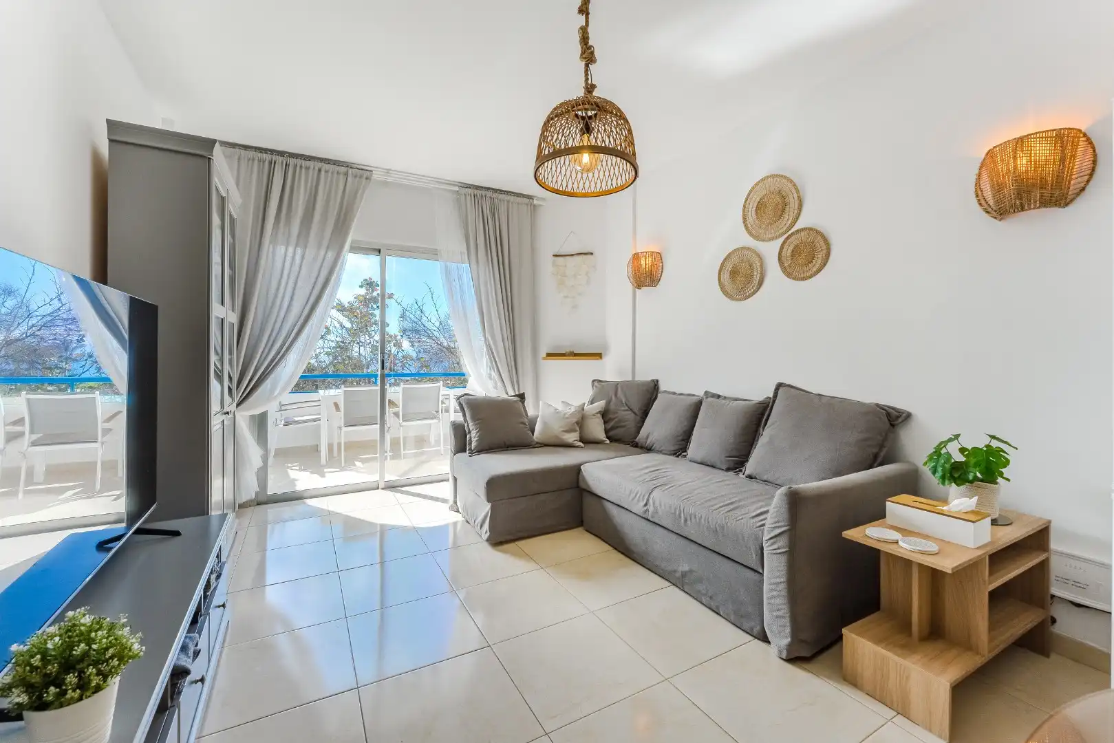  Gerenoveerd appartement met toegang tot het strand foto 7