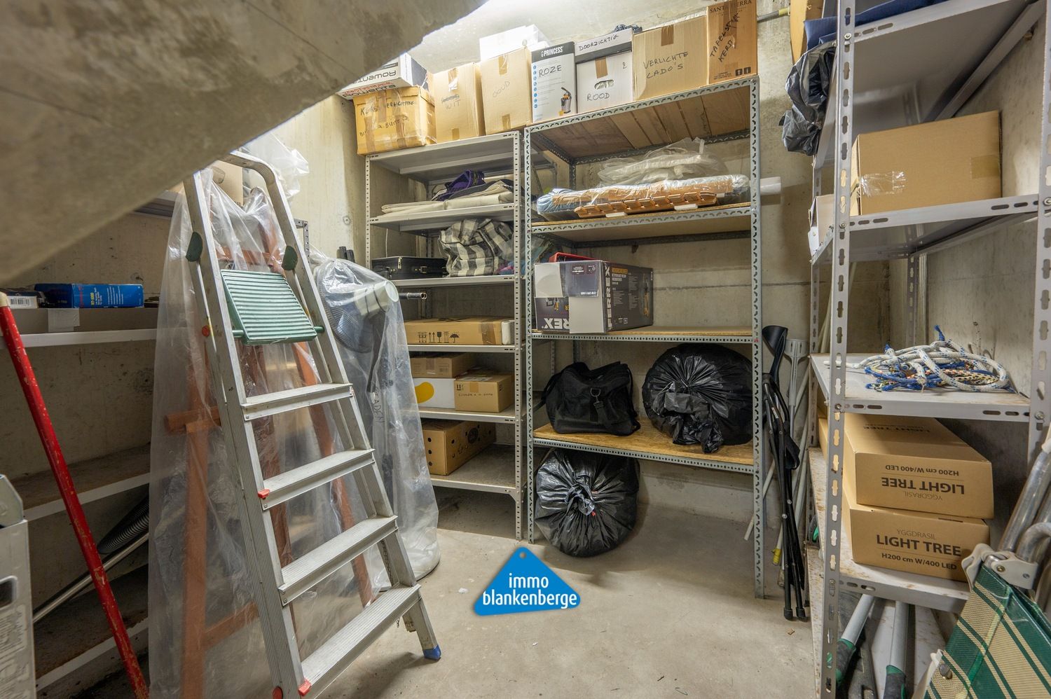 16 ruime kelders te koop in Residentie Spinnaker aan de jachthaven van Blankenberge foto 18